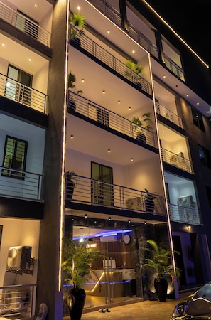 Exterior - JS WAY APARTMENT EAST AIRPORT (Accra)