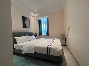 Room - Cozy 1-bedroom apartment in excellent Kigali with AC and gym (Kigali)