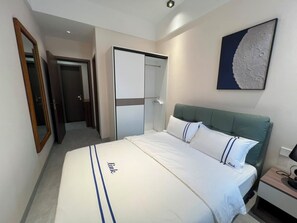 Room - Cozy 1-bedroom apartment in excellent Kigali with AC and gym (Kigali)