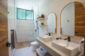 Bathroom - Modern Surf Villa Near Bodhi Tree in Guiones Beach (Guanacaste Province)