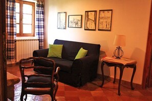 Living area - Villa Opera - Apartment in Lucca (Toscana)