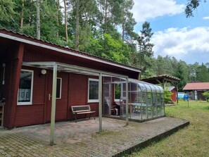 Exterior - A Heartwarming Vacation: Sauna | Canoe | SUP | Jetty access included | 100 m to the lake (Lychen)