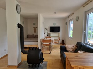 Interior - A Heartwarming Vacation: Sauna | Canoe | SUP | Jetty access included | 100 m to the lake (Lychen)