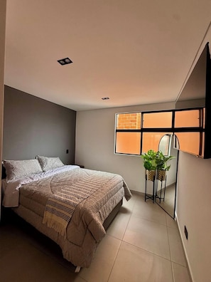 3 Schlafzimmer, Bügeleisen/Bügelbrett, WLAN, Bettwäsche
