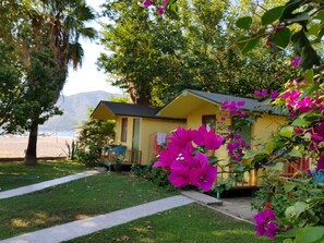 Property grounds - Felix pansiyon (Antalya)