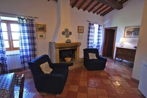 Living area - Villa Opera Apartment in Pisa (Toscana)