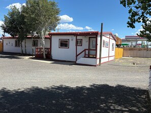 Exterior - Charming 4-bedroom mobile home in Walden perfect for families (Walden)