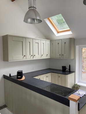 Interior - Upside down Townhouse With Far Reaching Views (Malvern)