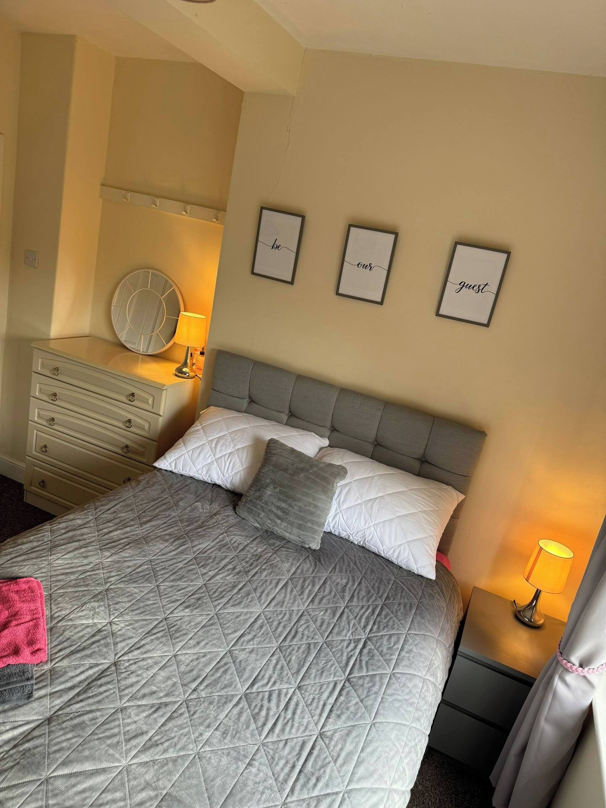 House, 2 Bedrooms, Fireplace | 2 bedrooms