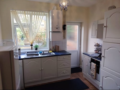 Bentley View,2 bed House Crewe