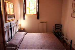 Room - Villa Opera - Apartment in Pistoia (Toscana)