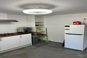 Private kitchen - Peaceful location,15mins to Australia Zoo,4ks to Beerwah Village & Cafes (Beerwah)