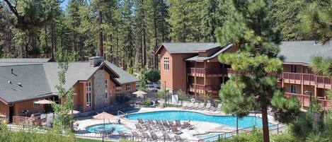 Outdoor pool, a heated pool