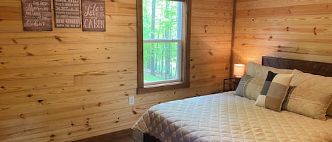 1 bedroom, iron/ironing board, WiFi (free), bed sheets