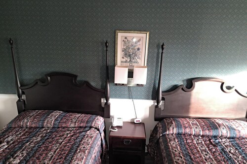 Southwood Inn 