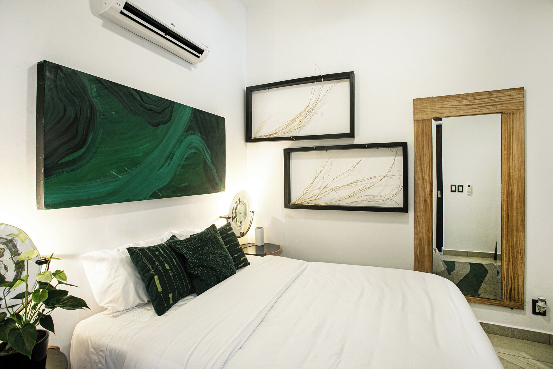 2 dormitorios, tabla de planchar con plancha, wifi gratis y ropa de cama