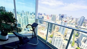 Fitness facility - Exclusive Horizon Lounge Skyline Suite- 5 Walk to Comic Con (San Diego)