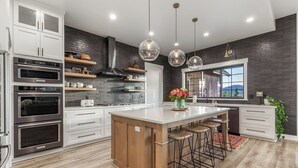 Coffee/tea maker, fridge, microwave, oven - Luxe Teton Estate | Heated Pool • 3 Private Acres (Victor)