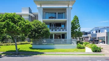 Apartment, Balcony | Exterior
