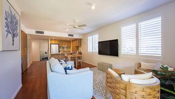Apartment, Balkon | Wohnbereich