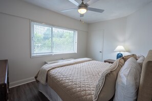 2 Schlafzimmer, Bügeleisen/Bügelbrett, Internetzugang, Bettwäsche