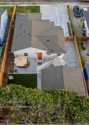Exterior - 2 King Beds, Gated Yard, 4 Parking, Ranch-Style (La Mesa)