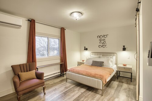 Comfort Home Stays in Niagara Benchlands