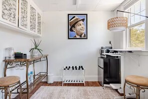 Private kitchen - World Cup Haven Near NYC, PATH & Red Bull Arena (Kearny)