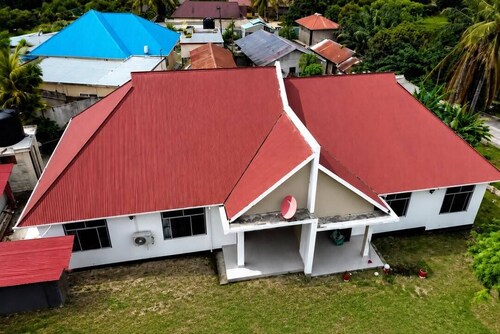 3 BEDROOM HOUSE SELF CONTAIN AT KIMARA TEMBONI DARES SALAAM
