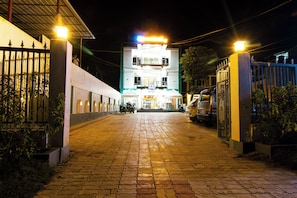 Exterior - President Hotel Lumbini (Lumbini)