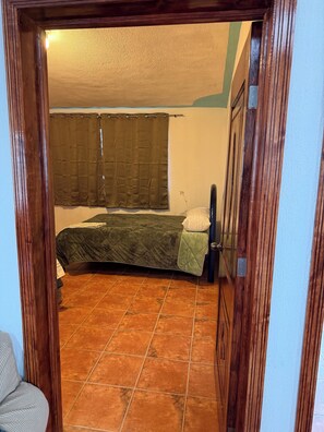 2 chambres, draps fournis