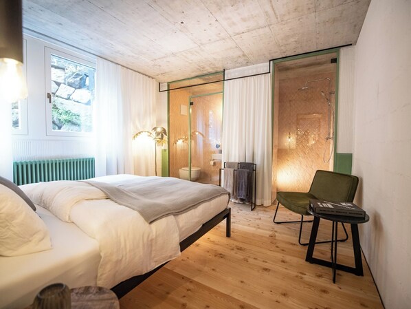 Room - Tremondi Boutique BNB & Restaurant, (Quinten), by Interhome (Quinten)
