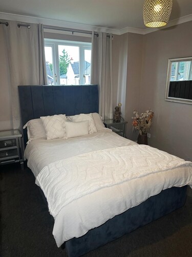 Charming 1-Bedroom Flat Available for Rent