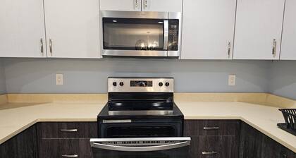 Updated Modern Country Home - Pristine & Quiet - Near Seattle & Tacoma