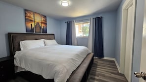 3 Schlafzimmer, Schreibtisch, Bügeleisen/Bügelbrett, kostenloses WLAN