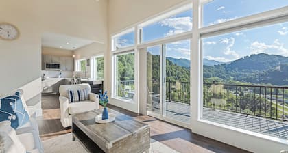 Brand New Sunrise Exceptional views!!