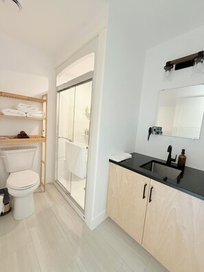 Bathroom - Sakura Valley Studio Suite #2 | Private Entrance in beautiful Annapolis Valley (North Alton)