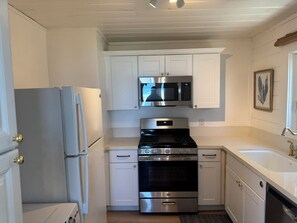 Private kitchen - Ocean-View Sanctuary Steps to Sand (Imperial Beach)