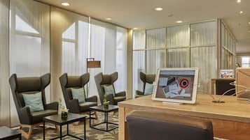 House | Lobby