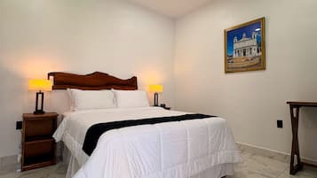 Comfort Double Room, Pool View | Desk, free WiFi