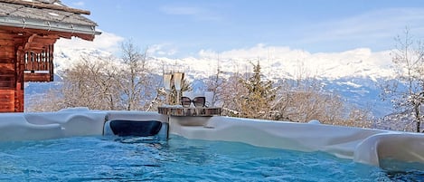 屋外スパ浴槽