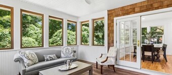Spacious 4-bedroom house in charming Shelter Island with AC