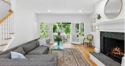 Spacious 4-bedroom house in charming Shelter Island with AC