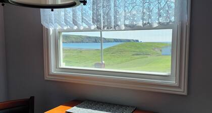 Cuban Beach House | Oceanfront Deck, Whale Watching & Irish Loop