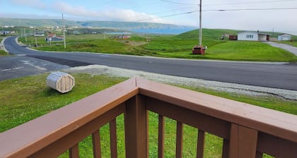 Cuban Beach House | Oceanfront Deck, Whale Watching & Irish Loop