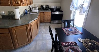 Cozy 1-bedroom apartment in fantastic Massena with AC