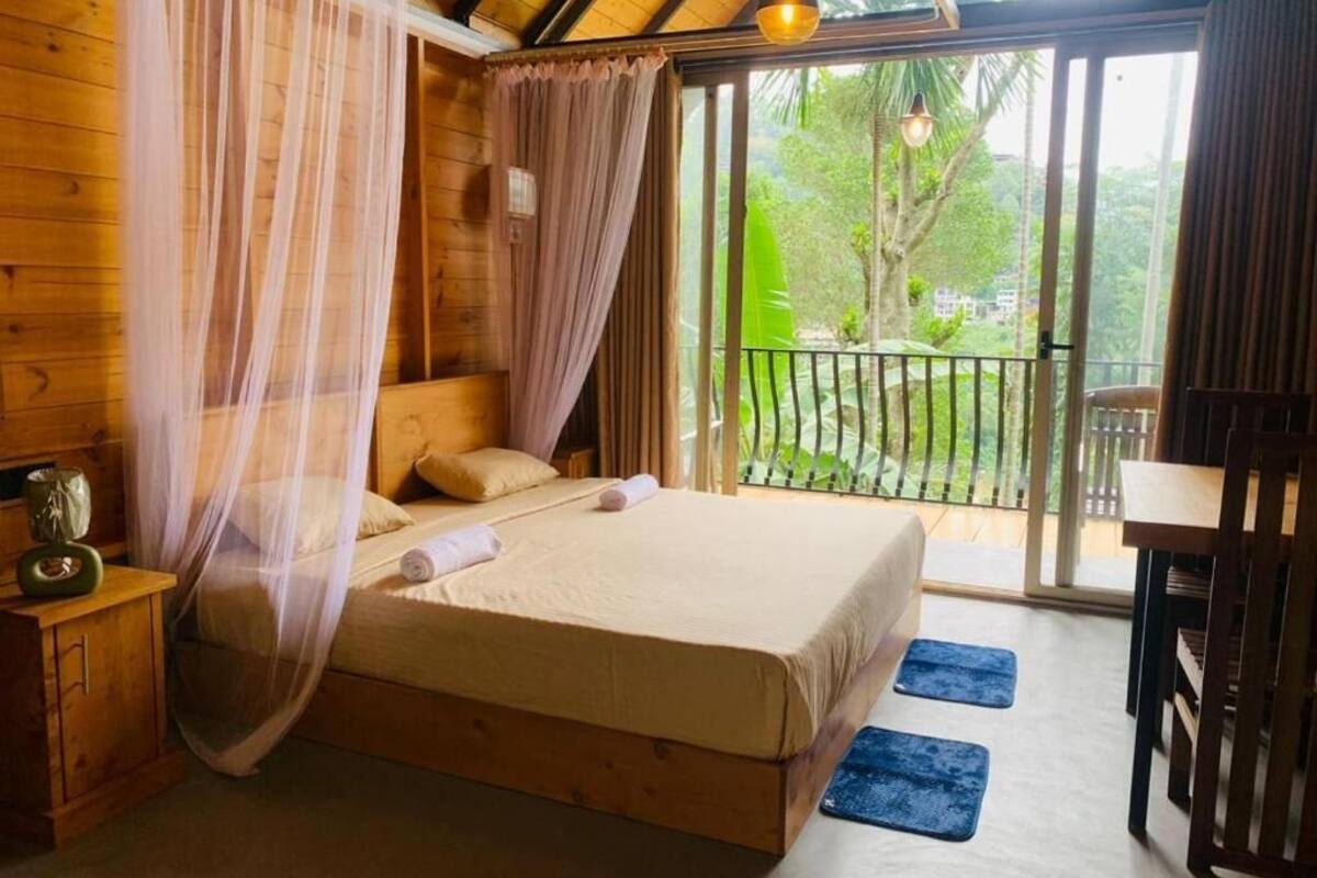 Comfort-Doppelzimmer, Bergblick | Zimmersafe, Verdunkelungsvorhänge, Bügeleisen/Bügelbrett