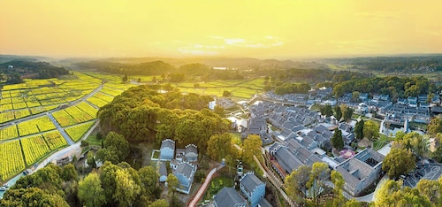 Ji'an Diaoyuan Ten-Mile Fragrant Village