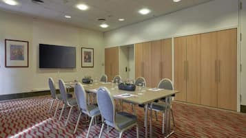 House | Meeting facility