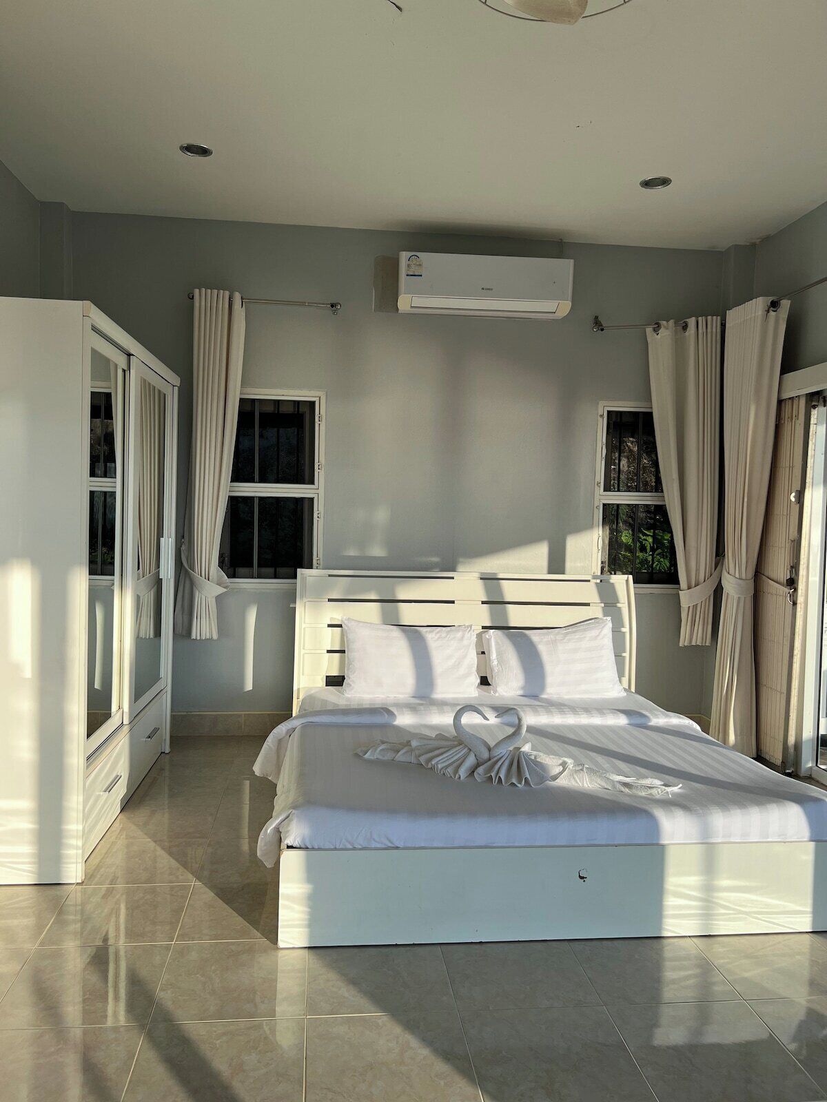 5 Schlafzimmer, WLAN, Bettwäsche